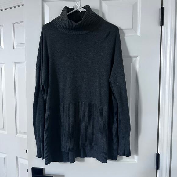 Lou & Grey Ribbed Oversized Tunic Turtleneck Sweater XL - Picture 2 of 9
